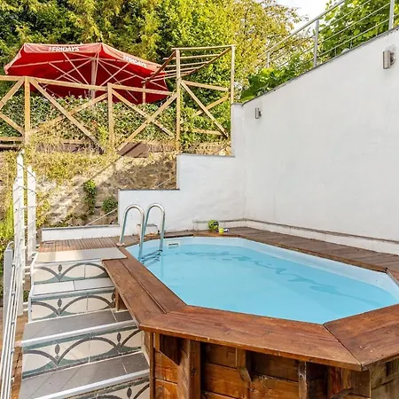 De La Poste Hébergement de vacances Profondeville